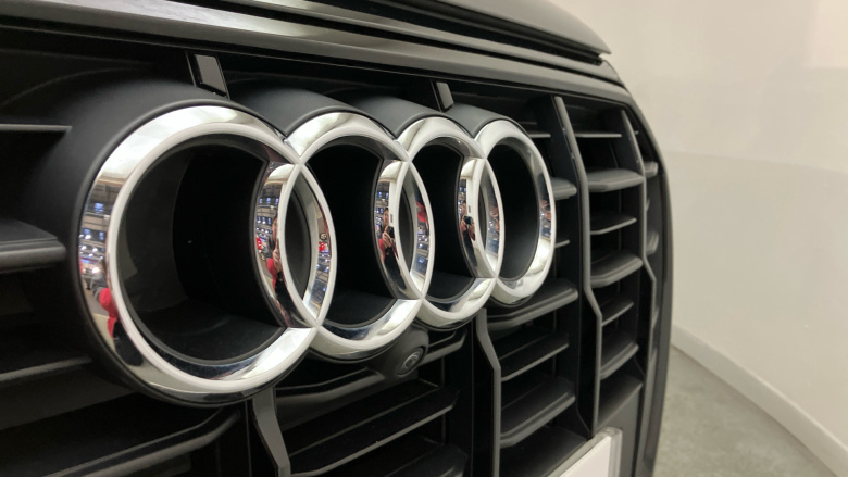 Audi Q7 50 TDI Quattro Black Edition 5dr Tiptronic [C+S] Diesel Estate